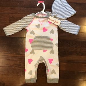 Cat & Jack NWT 3/6m baby girl one piece & hat set